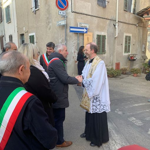 Ghemme, ex parrocchiani di Cannobio e val Cannobina all’ingresso del nuovo arciprete