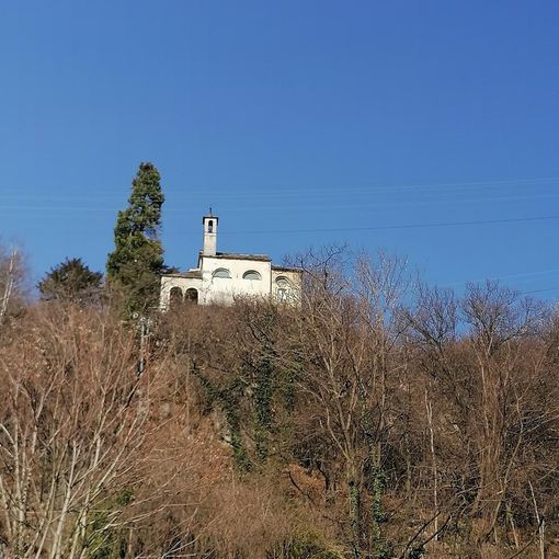 Sottoscrizione a premi per i lavori al campanile della chiesetta di Sasso Gambello