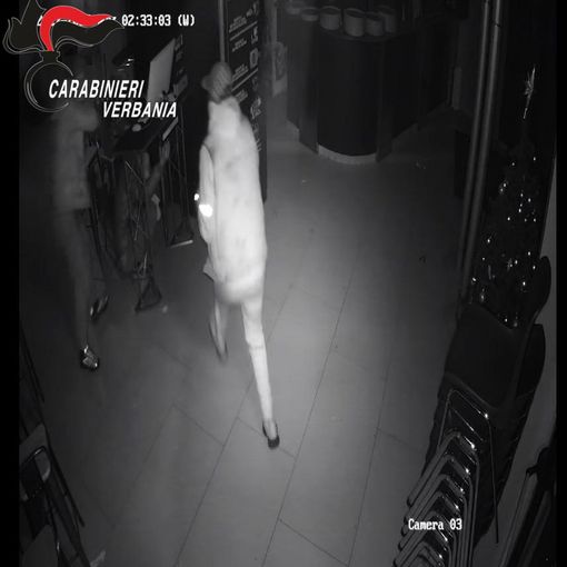 Sette furti in una sola notte tra Gravellona ed Ornavasso, arrestato 18enne