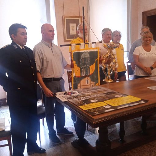 Per il 50° anniversario il palio remiero si sdoppia e non è più solo in notturna
