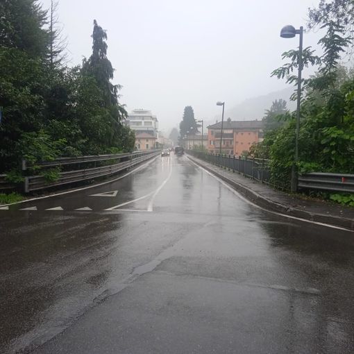 Il ponte sul torrente San Giovanni vietato ai mezzi sopra le 20 tonnellate