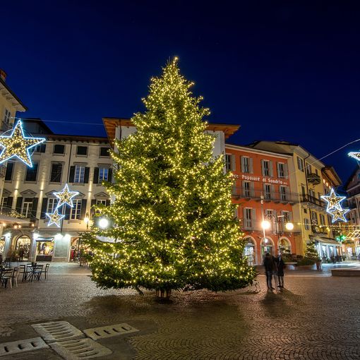 Verbania si illumina di magia per le festività Natalizie