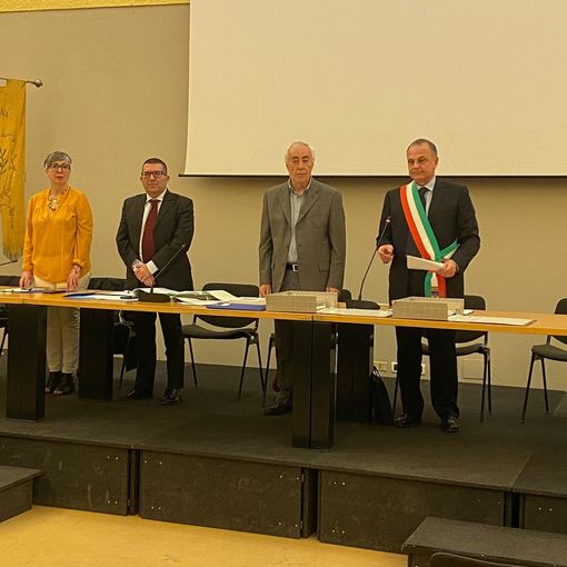 Primo consiglio comunale per il neo sindaco Daniele Berio. FOTO