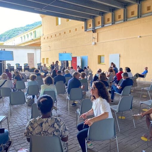 Il festival Agorà inizia tra le polemiche del centrodestra: &quot;Ridotto a mero evento locale&quot;