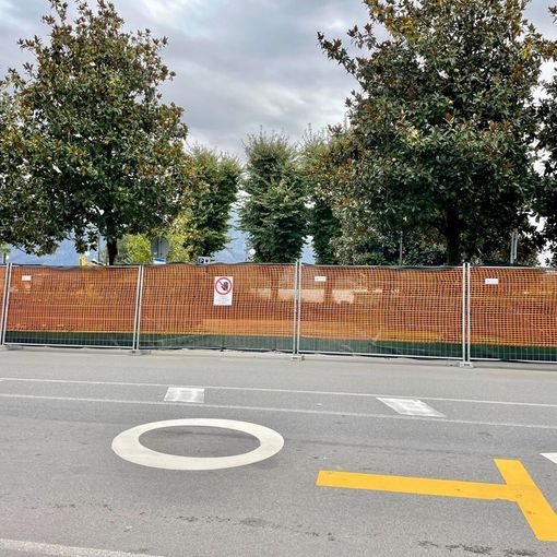 Due ditte al lavoro per completare i nuovi parcheggi di piazza Flaim