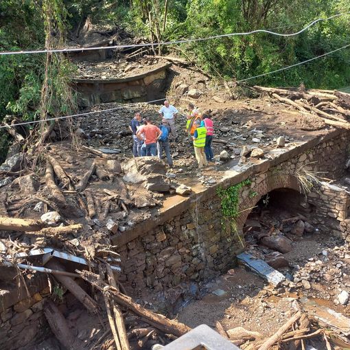 Niente bagni nel Cannobino dopo la frana di Traffiume