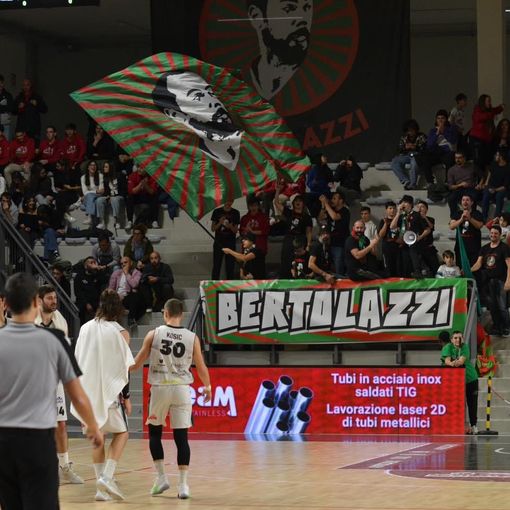 La Paffoni fa poker e batte Salerno 88 a 61