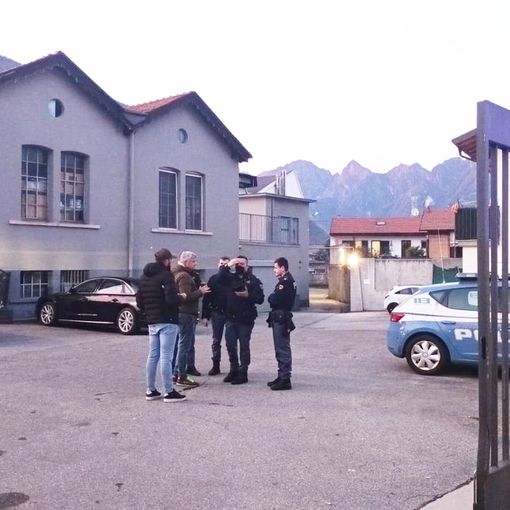 Galvanoplast, 21 le persone portate in ospedale per precauzione. Stanno tutti bene