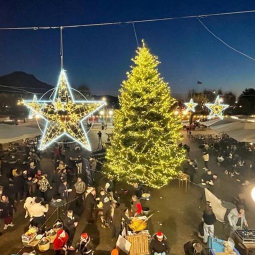 Verbania raddoppia le luminarie: dopo Intra s’accende anche Pallanza