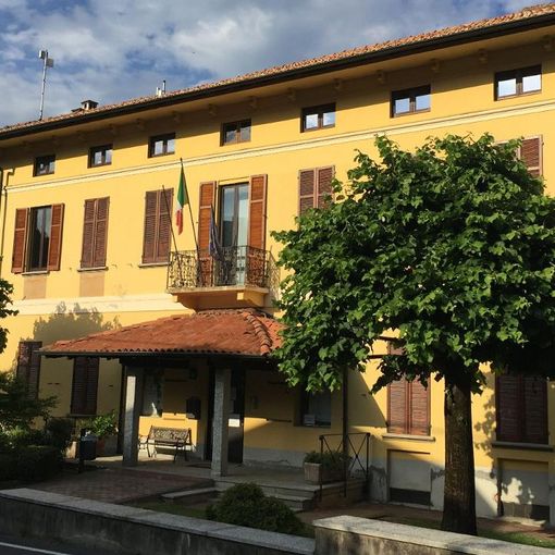 Gestore bar e parco giochi: va deserta l’asta del Comune di Brovello Carpugnino