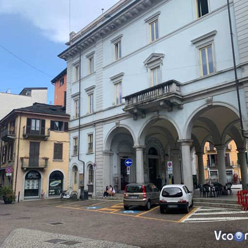 Piazzale Lodi ancora al buio: l'amministrazione annuncia un intervento