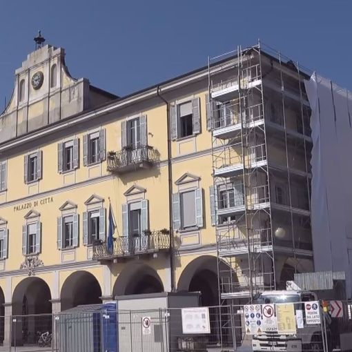 Nessun passo indietro sul licenziamento della segretaria, la giunta conferma la revoca