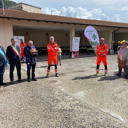 Inaugurati i nuovi mezzi della Croce Verde di Gravellona FOTO
