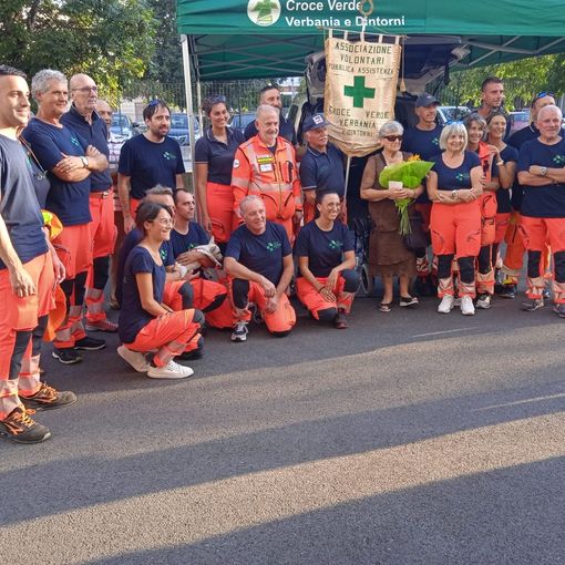 Un mezzo per il trasporto disabili donato in memoria di marito e figlio. FOTO