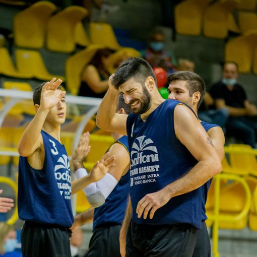 Basket, la Paffoni espugna il Palacoverciano e passa a Firenze