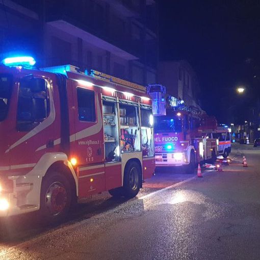 Incendio in una abitazione in corso Sempione a Gravellona Toce