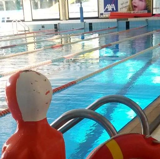 Futuro sereno per la piscina comunale di Intra