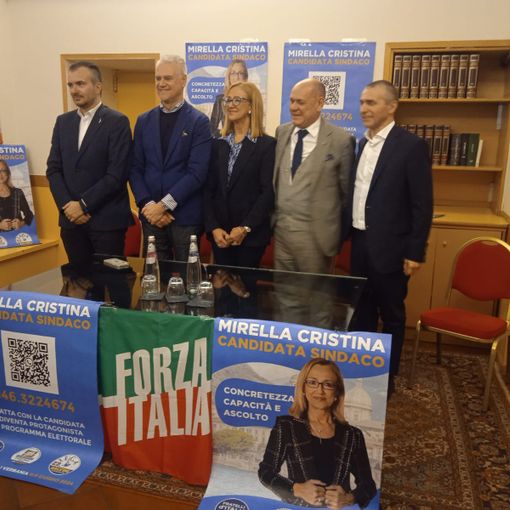 Il centrodestra lancia la candidatura di Mirella Cristina