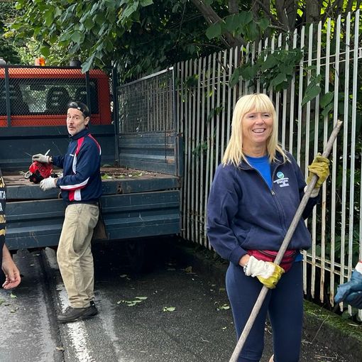 Cireggio: volontari al lavoro per ripulire e proteggere le strade