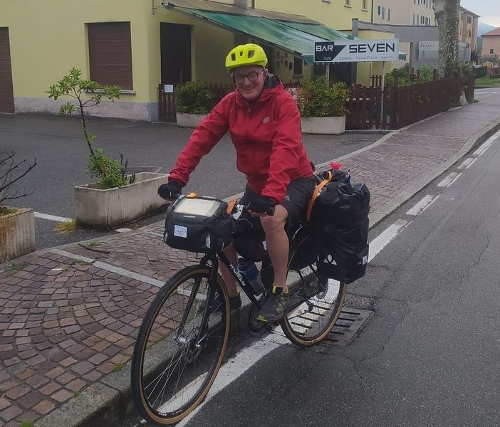Il Lago Maggiore non dimentica le stragi nazifasciste: pronti i dieci totem informativi del &quot;ciclista della memoria&quot; Giovanni Bloisi