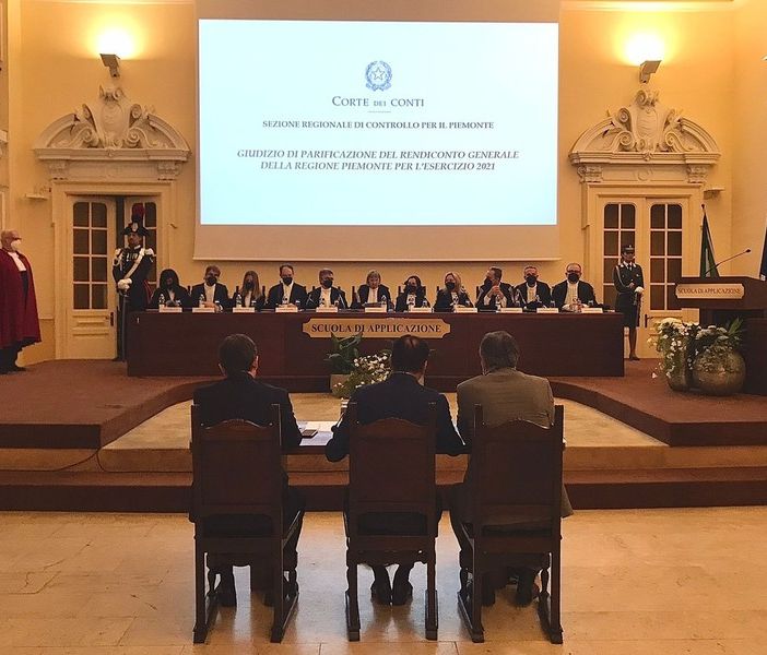 Lo sguardo della Corte dei Conti sulla Regione Piemonte: scende l’indebitamento, ma “azzerati” gli investimenti in sanità