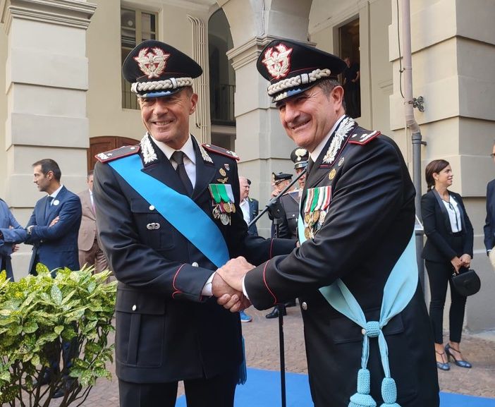Cambiano i vertici regionali dei Carabinieri: il generale Andrea Paterna sostituisce Antonio Di Stasio
