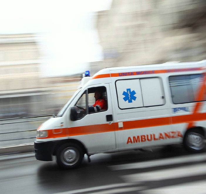 Incidente sulla A26 a Gravellona: investito operatore autostradale