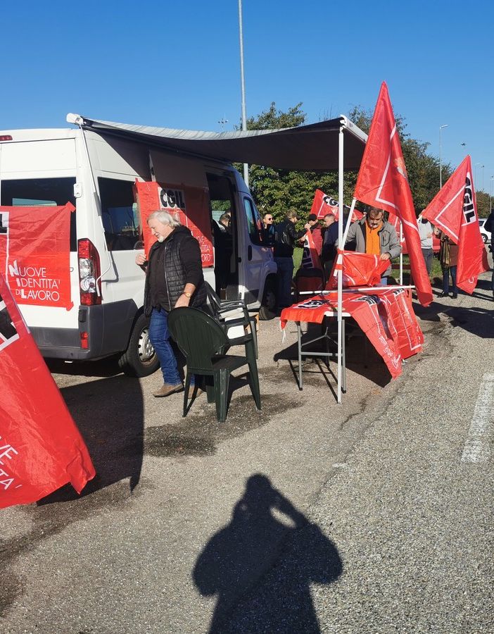 Sciopero dei lavoratori Eismann: protesta per diritti e trattamenti paritari