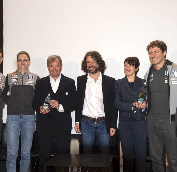 Acqua S.Bernardo è l’acqua ufficiale della Federazione Italiana Sport Invernali    FOTO E VIDEO