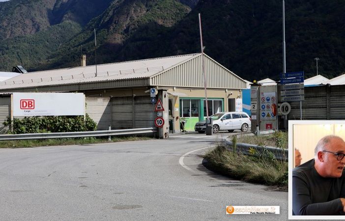 L'ingresso di Db Cargo a Domo II , nel riquadro Francesco sasso (Filt Cgil)