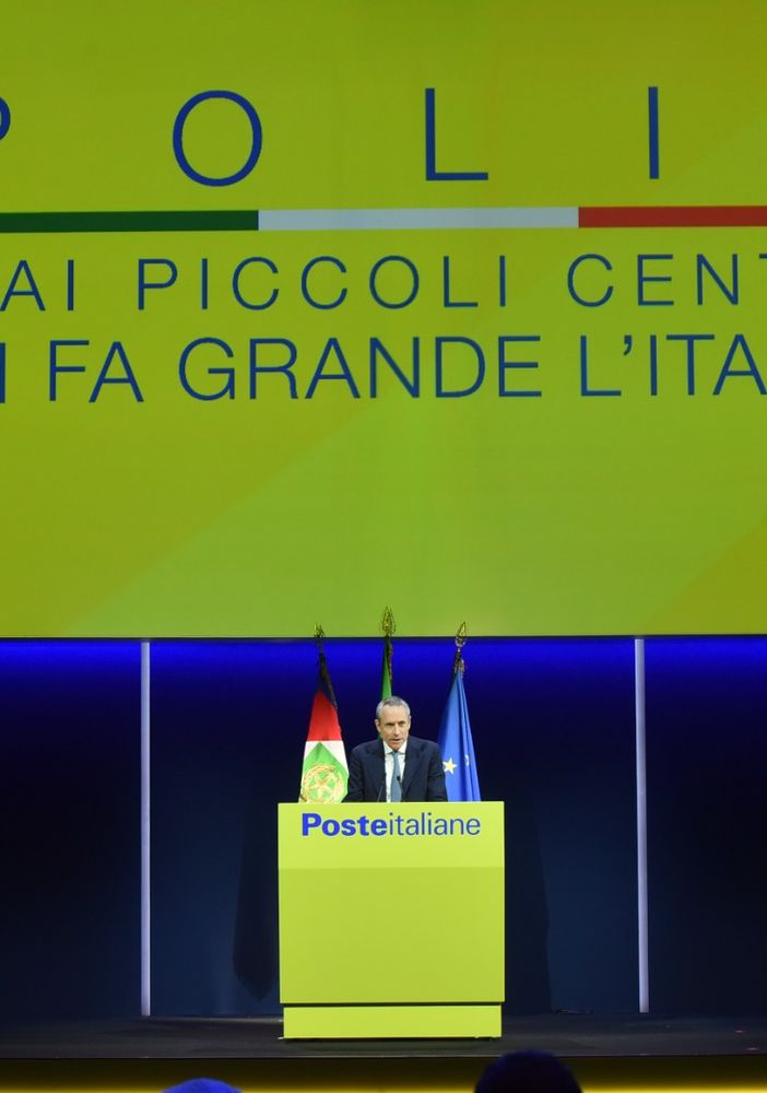 Polis, negli uffici postali di 7mila Comuni la Casa dei servizi digitali