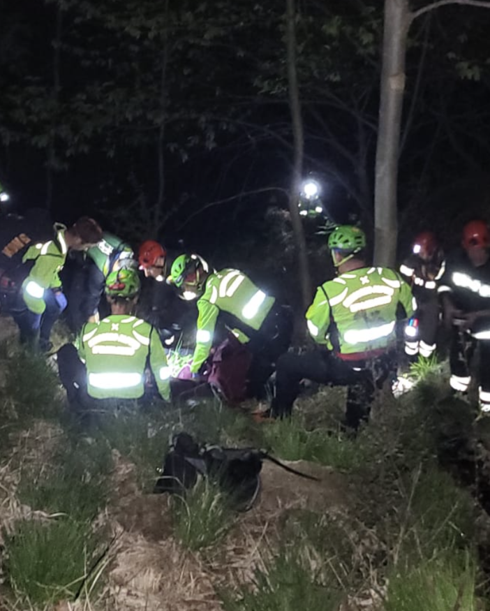 Precipita in un dirupo vicino alla sua baita, morto 56enne ad Aurano