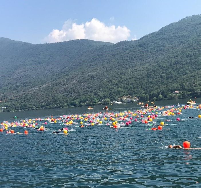 Rinviata per maltempo la traversata del lago di Mergozzo