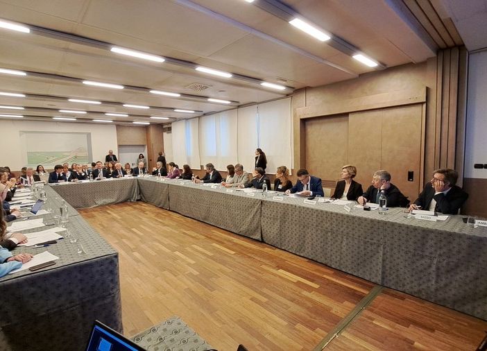 &quot;In Piemonte, Liguria e valle d'Aosta entro maggio serviranno 119mila lavoratori, ma 51.700 non li troveremo&quot;