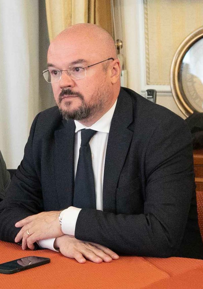 ''Il Governo estenda il telelavoro anche ai frontalieri italiani in Svizzera''