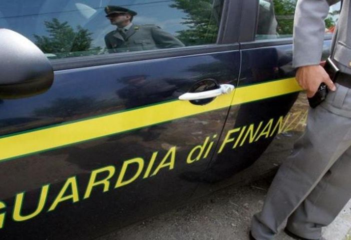 Guardia di Finanza, nuovo concorso pubblico per il reclutamento di 12 tenenti