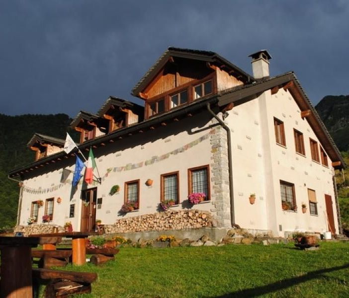 Riapre il rifugio di Parpinasca