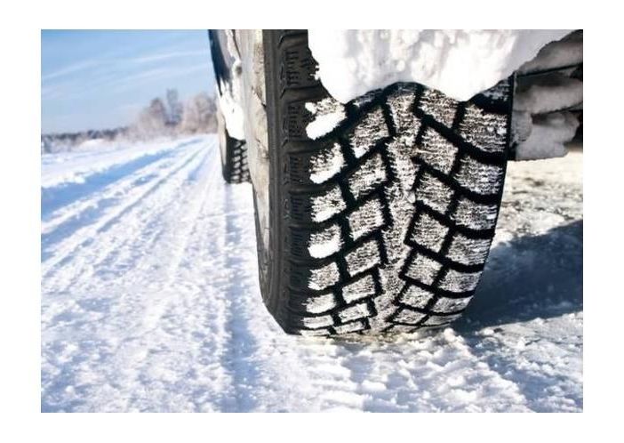 Piemonte: scatta da oggi l'obbligo di catene a bordo o pneumatici invernali