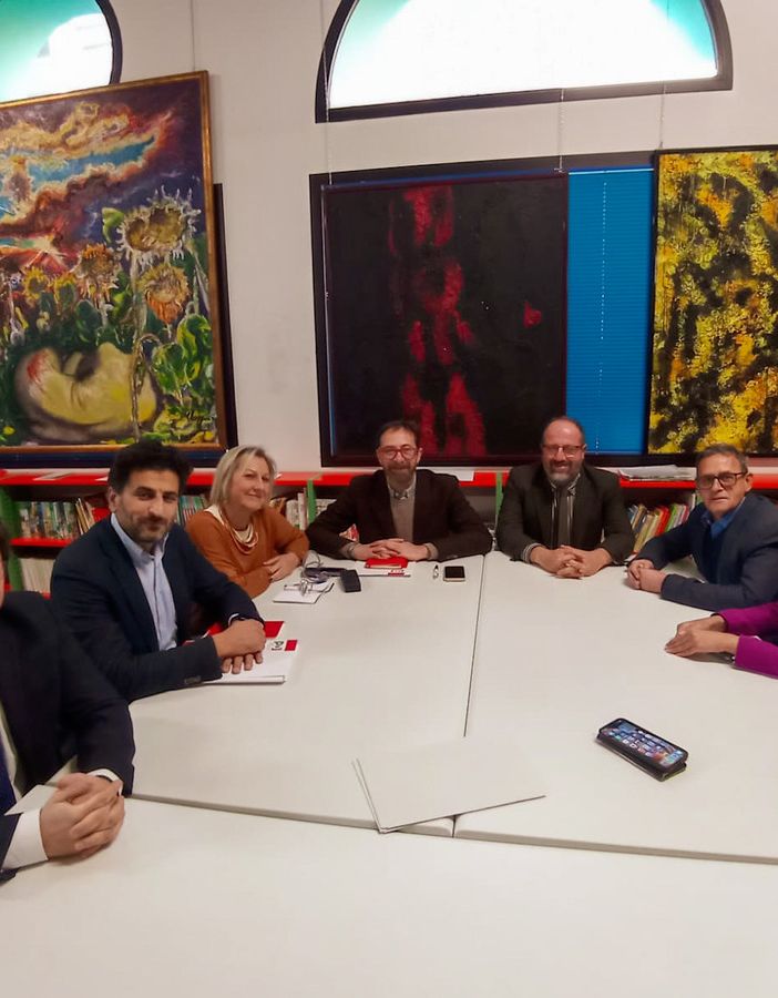 Regionali, parte in salita la strada che porta ad un accordo tra M5S e Pd: &quot;Su molti punti restano ampie distanze&quot;