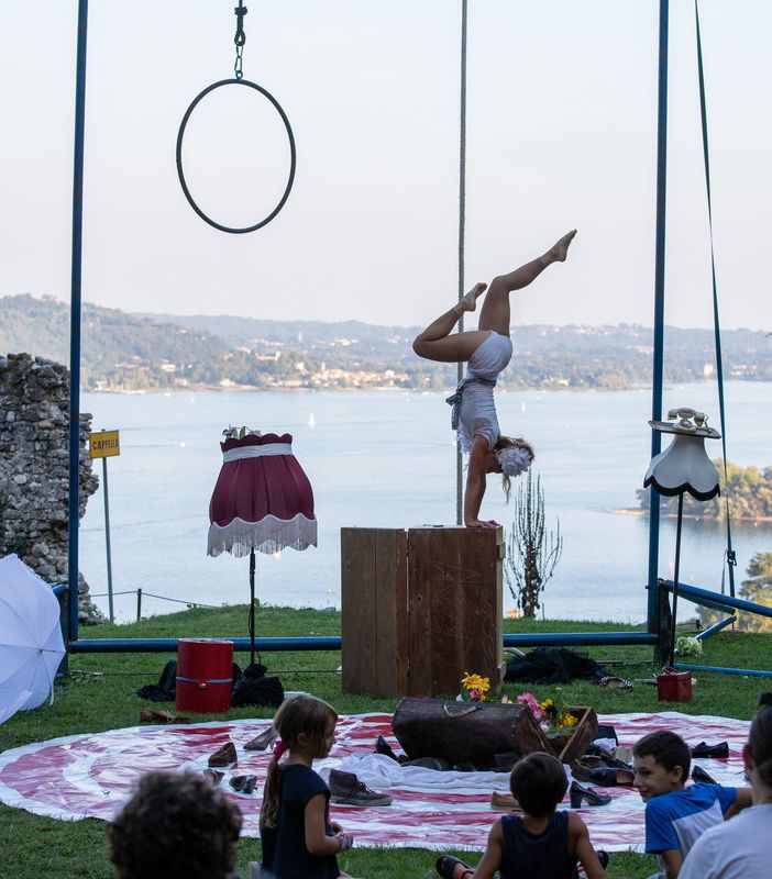 Artisti di strada, laboratori di circo per i bimbi e bande musicali nel Parco Nazionale della Valgrande