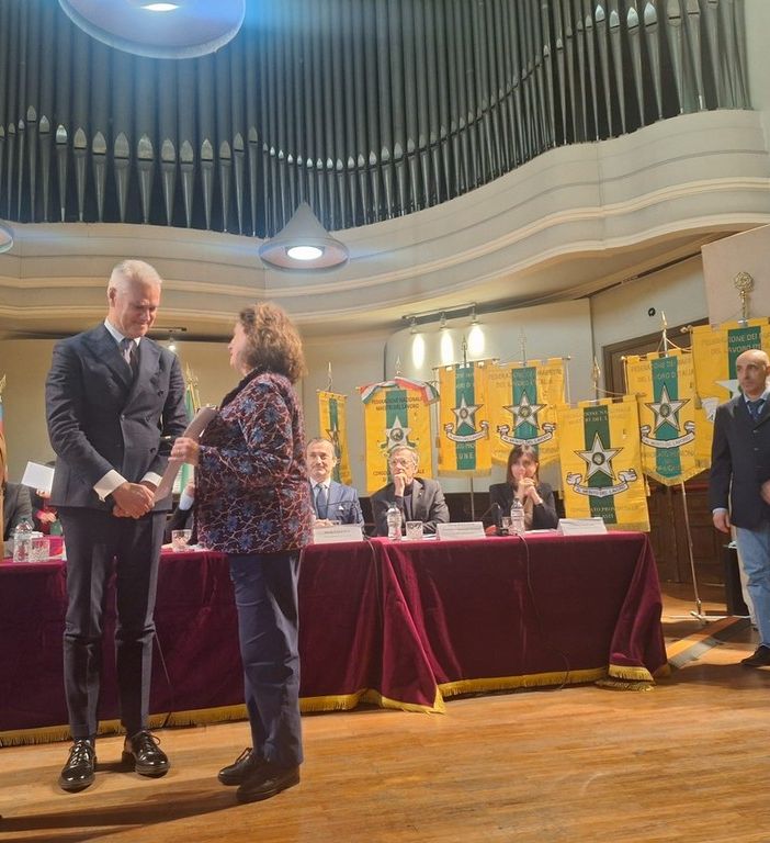 Il ministro Zangrillo premia i 90 nuovi Maestri del lavoro