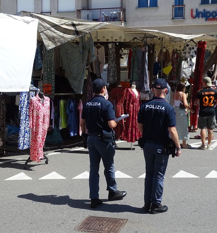 Mercati rionali: la polizia intensifica i controlli con nuove pattuglie
