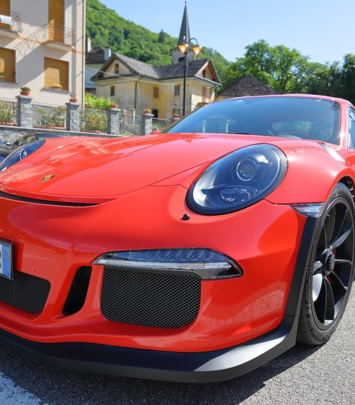 Terza edizione per il raduno italo-svizzero di Porsche