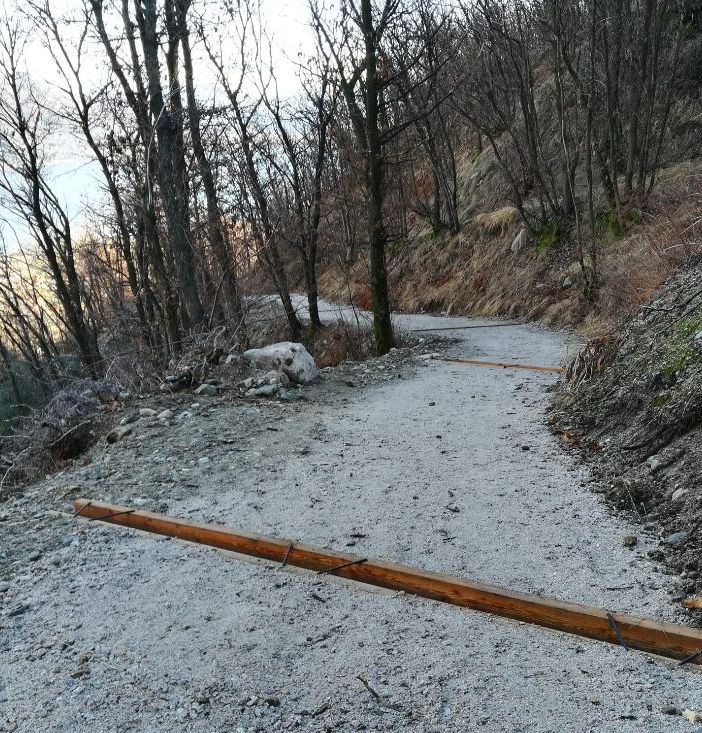 Conclusi i lavori di ripristino della strada vicinale del Monte Camoscio a Baveno