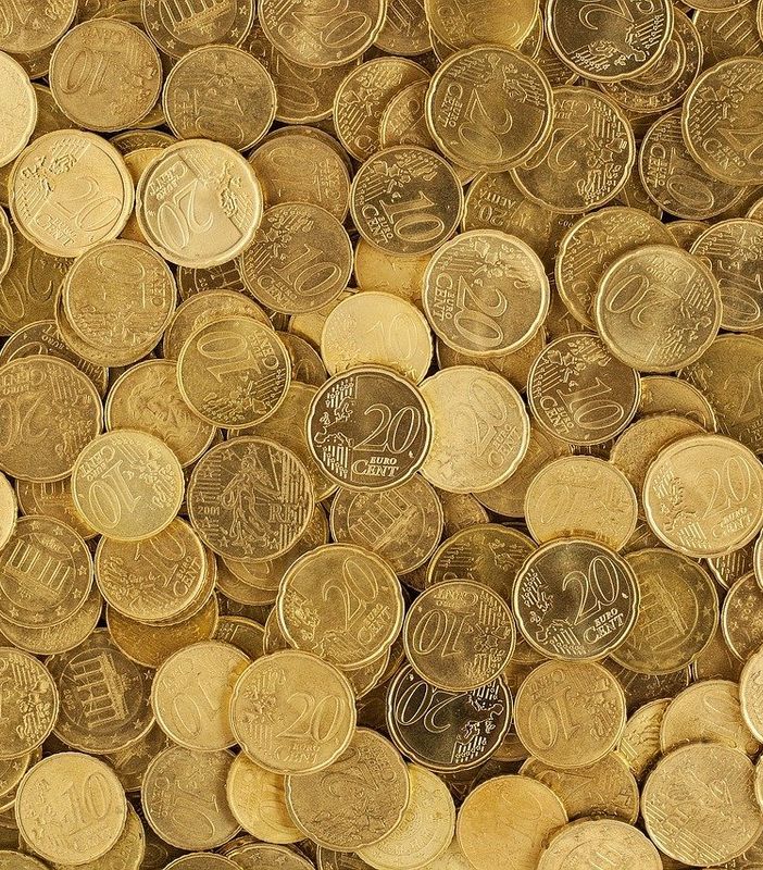 Bonus bollette: contributo extra da 200 euro per famiglie con Isee tra 9.530 e 25.000 euro