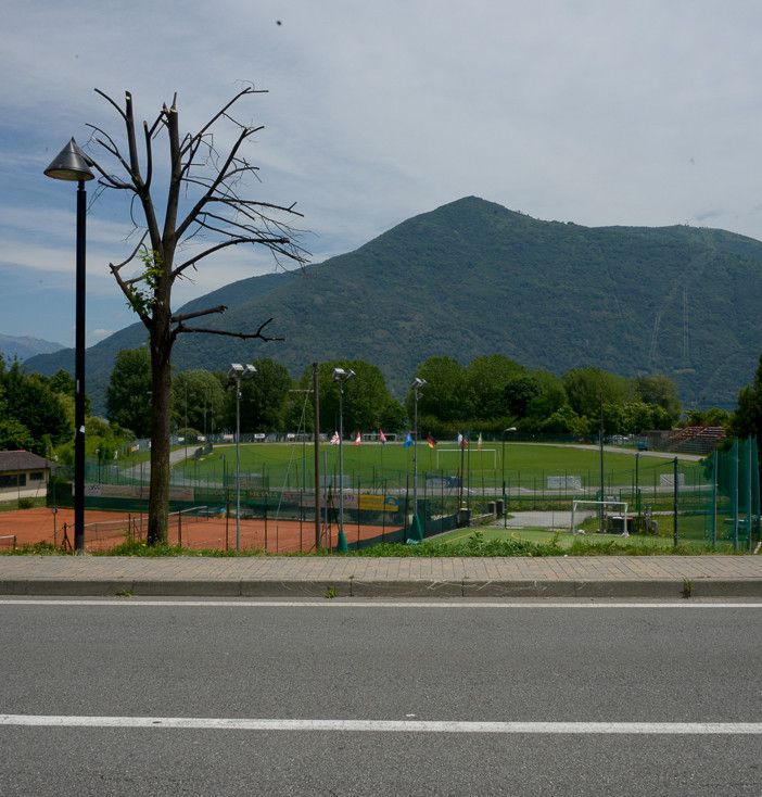 Cannobio, i parcheggi del campo sportivo diventano &quot;blu&quot;