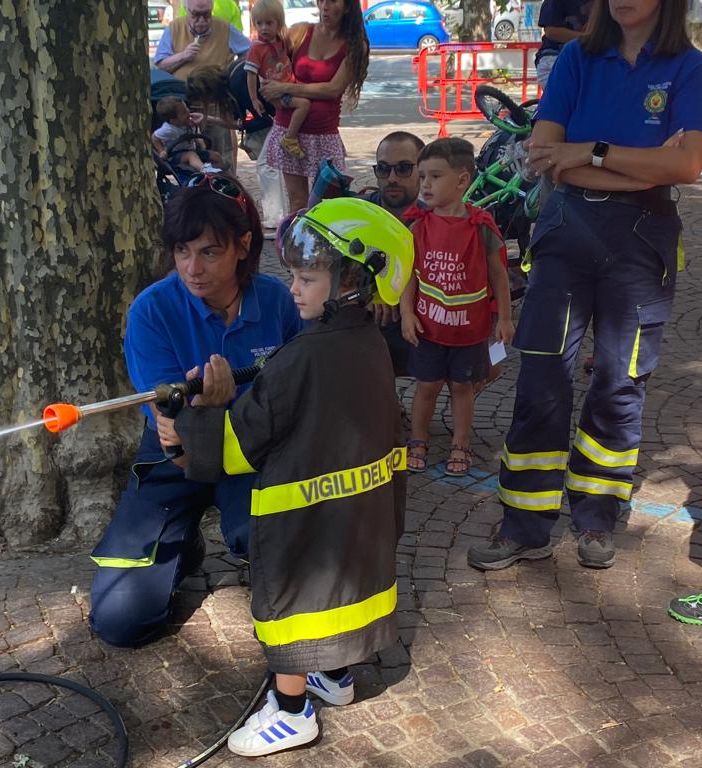 Alla scoperta dei segreti dei vigili del fuoco con Grisulandia