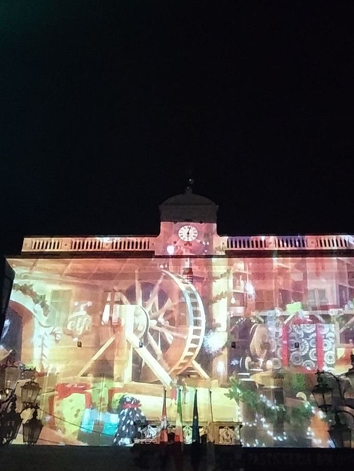 Stresa, anche uno spettacolo di video mapping per le festività natalizie