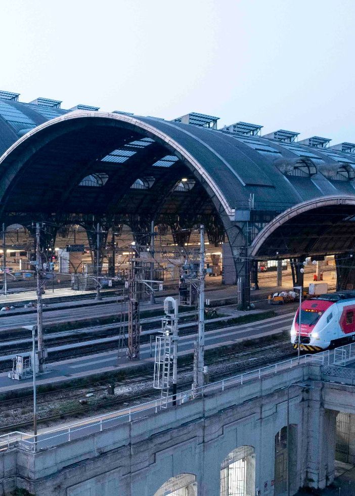 Trenord: 3,8 milioni di viaggiatori in treno a Malpensa nel 2022