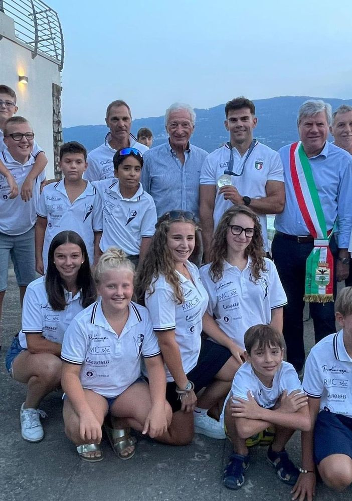 Carlo Tacchini premiato nella sua Verbania per lo storico argento a Parigi